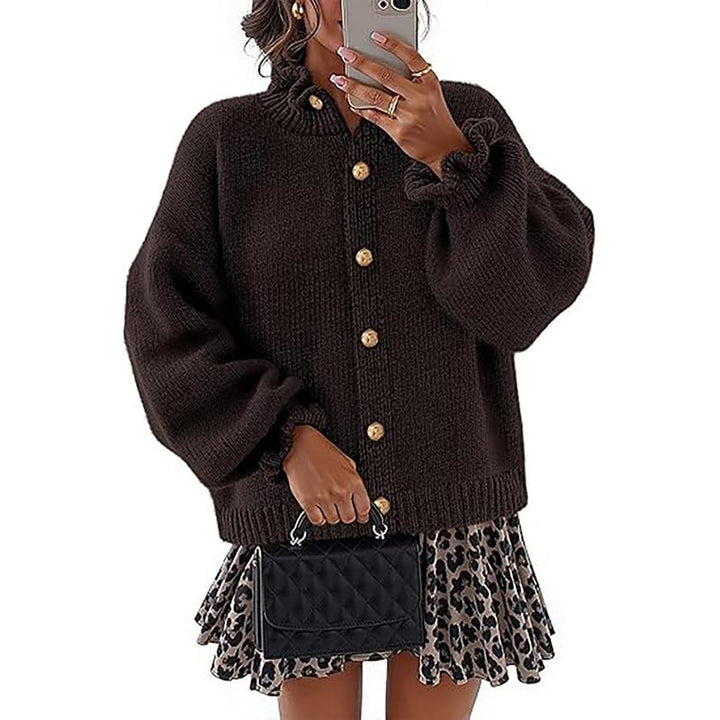 Chic button-front women's cardigan. Long sleeve, elegant & comfortable for versatile layering and stylish outerwear.