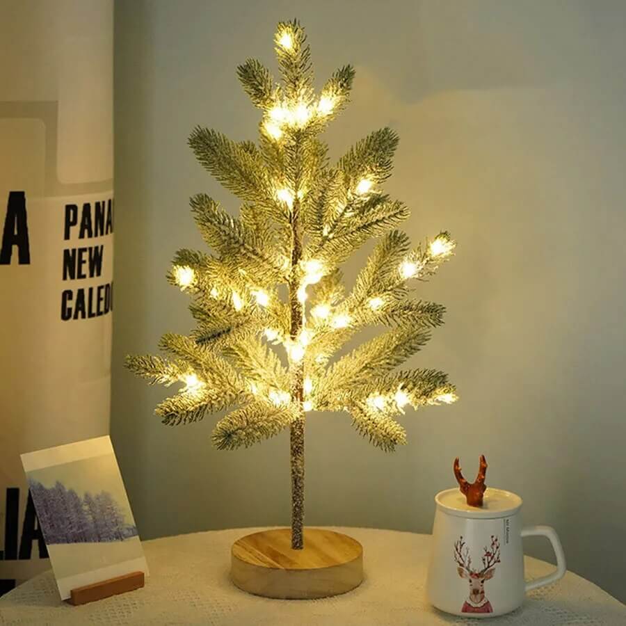 Dekorativer LED-Weihnachtsbaum 50cm