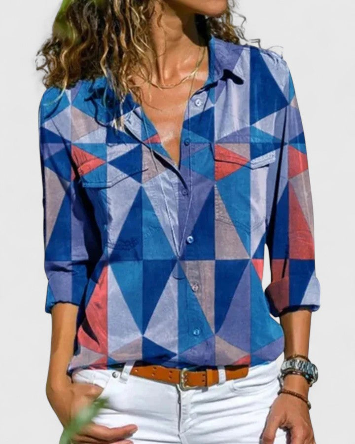 Women's elegant blouse, a chic and comfortable top. Versatile apparel for fashion-forward casual wear.