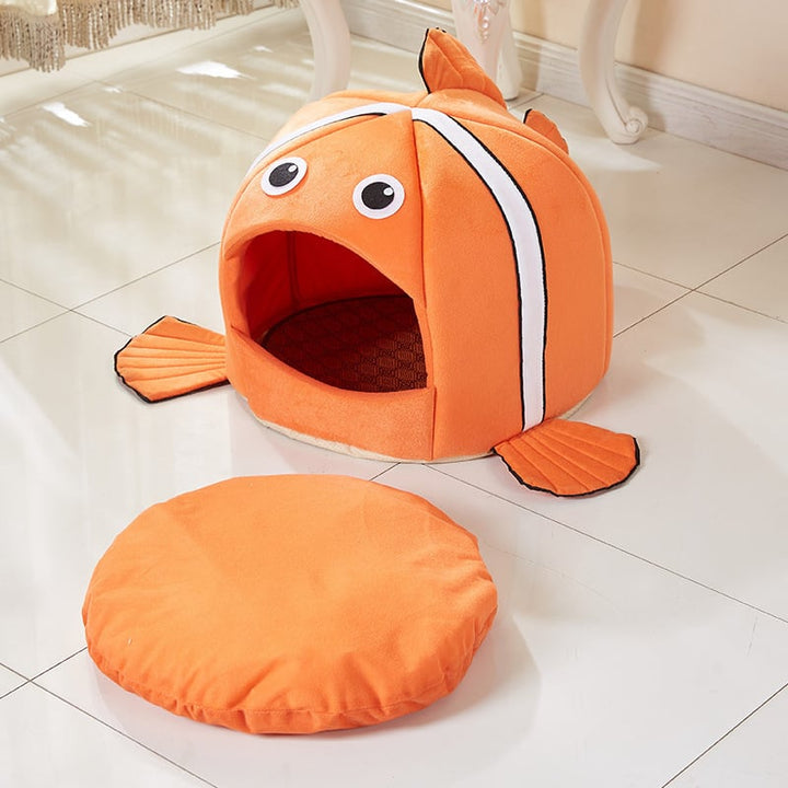 Pet comfort: an adorable fish-shaped cat cave bed for your beloved cat