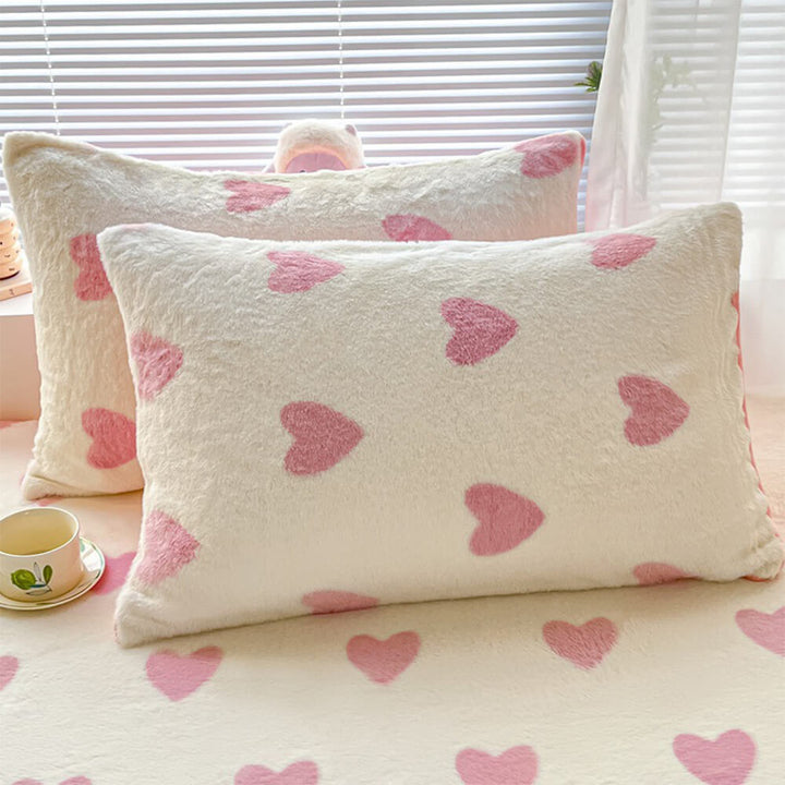 Pair of velvet pillowcases, soft and static-free, complementing the fitted sheet bedding set