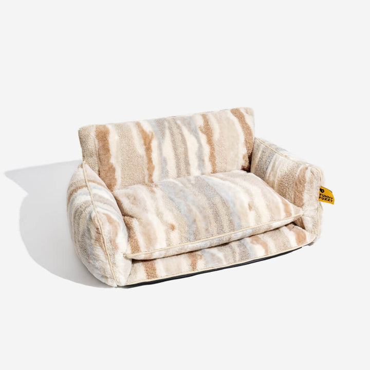 Plush striped pet bed, faux lambswool, ideal for cats and small dogs, comfortable and stylish
