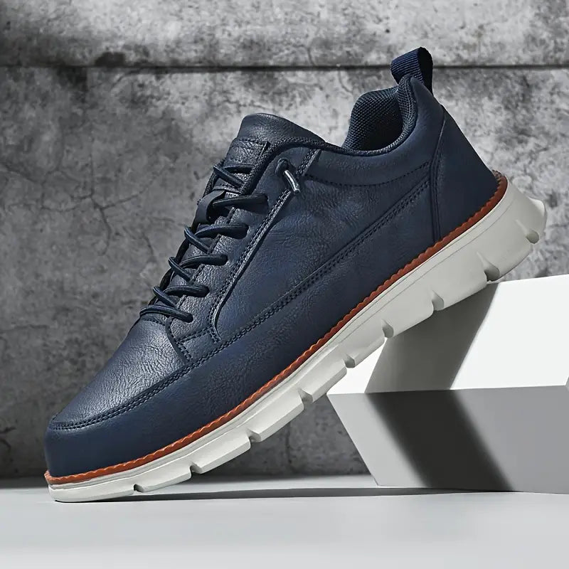 Men's everyday comfort casual sneakers, versatile low-top design for stylish daily wear & walking.