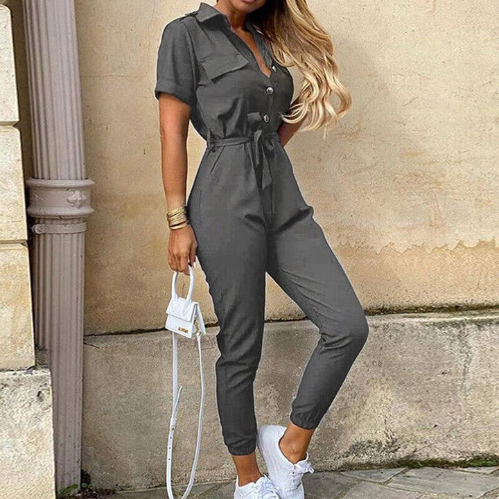 "Damen Jumpsuit elegant und vielseitig, atmungsaktives Material, lockere Passform, für schicke Anlässe und Freizeit geeignet.