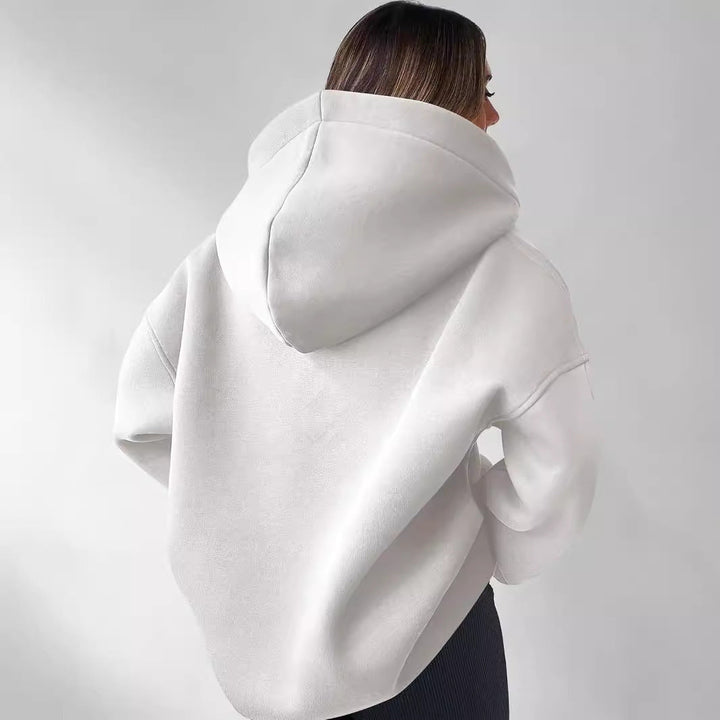 "Damen Oversized Hoodie mit modernem Kragen, lässiger Passform und weichem Baumwollmix, ideal für modische Looks."