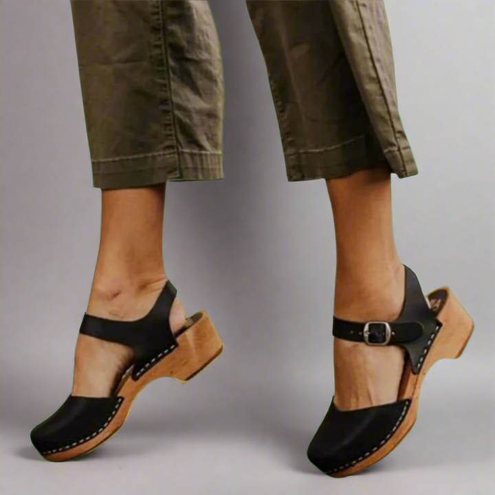 "Damen Plateau Sandalen mit ergonomischer Plateausohle, elegantes Design, beige Riemen, ideal für Komfort und Stil."