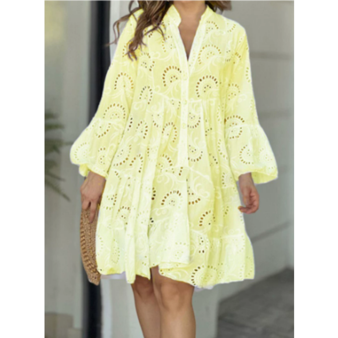 "Damen Sommerkleid mit V-Ausschnitt, knackiger Fuchsia-Ton, knielang, elegante Schlagärmel, perfekt für warme Tage."