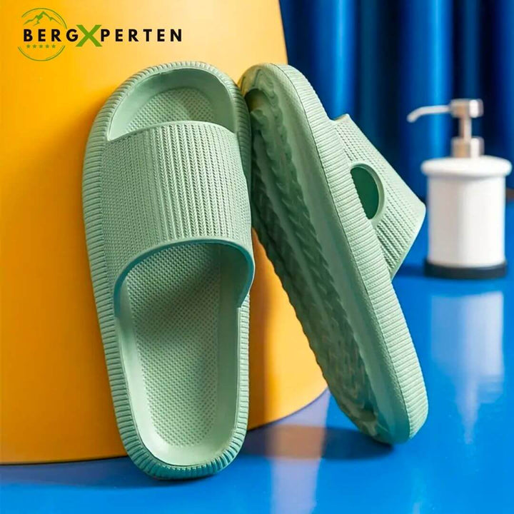 "Damen Therapie-Hausschuhe mit weicher Sohle, stilvollem Design und ultimativer Unterstützung, ideal bei Fußschmerzen."