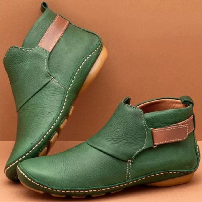 "Damenstiefeletten Leder Andrea, elegantes Design, bequemer Sitz, rutschfeste Sohle, vielseitig kombinierbar."