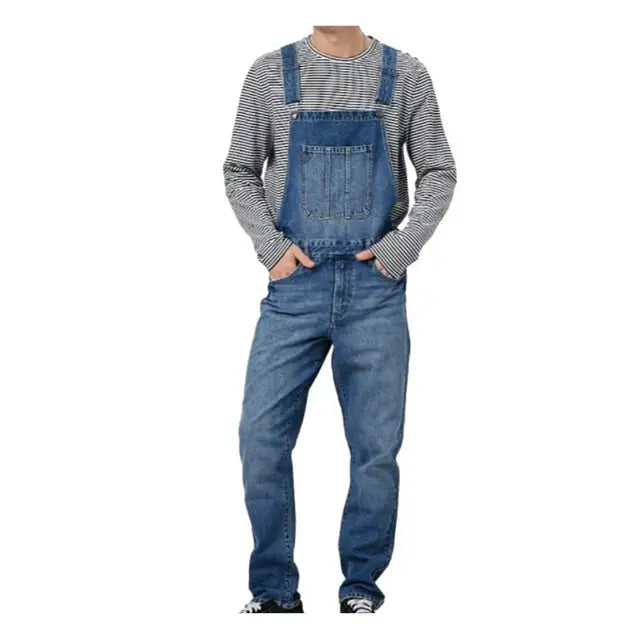 "Denim Jumpsuit für Herren mit Taschen - Frontansicht, atmungsaktiv und vielseitig für jedes Outfit."