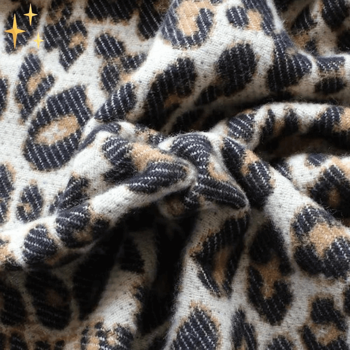 Leopard Print Wollschal