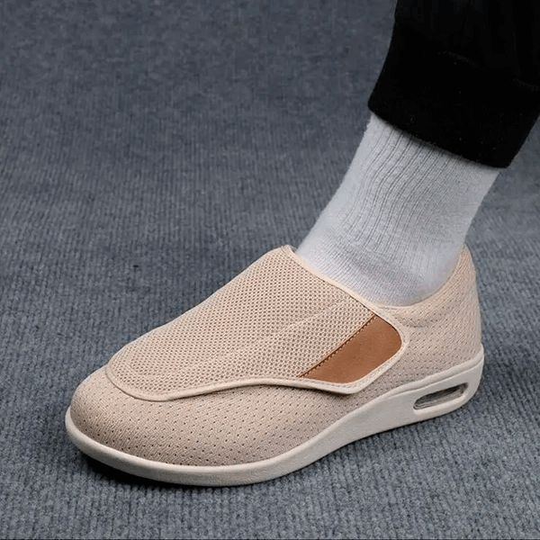 Breite Barfußschuhe für Diabetiker
