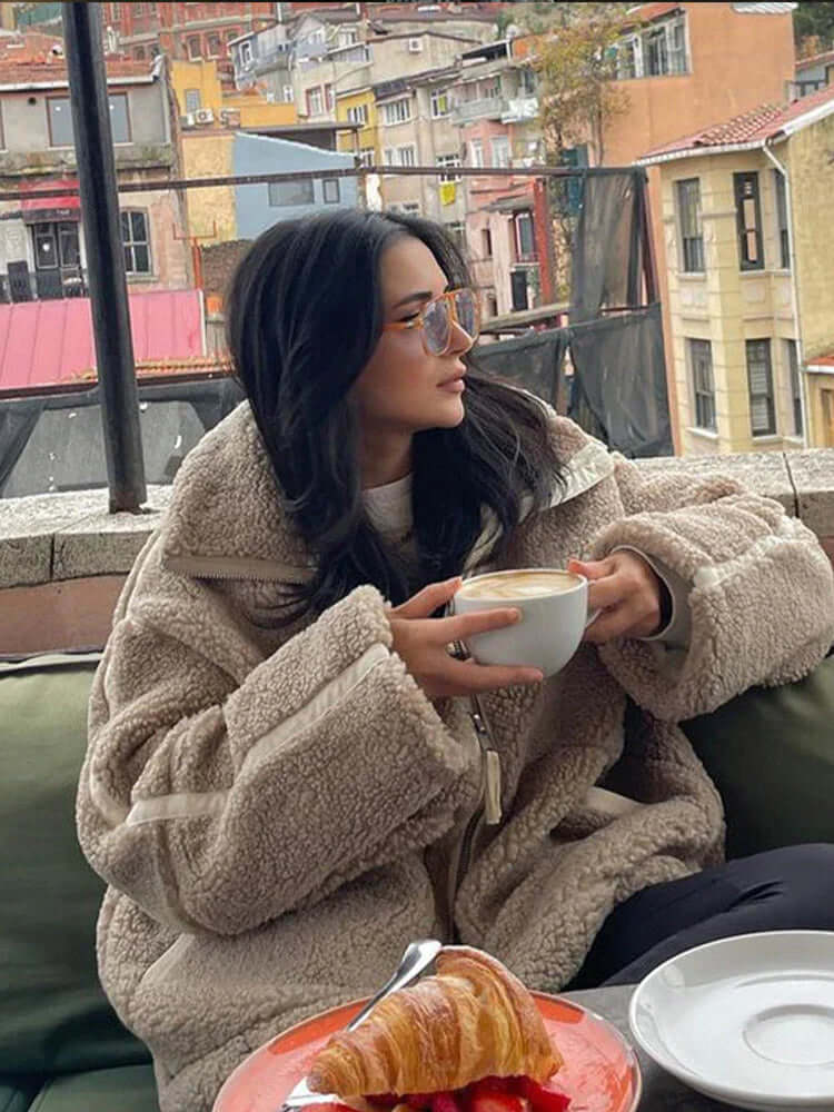 Gemütliche Damen Lammwolljacke