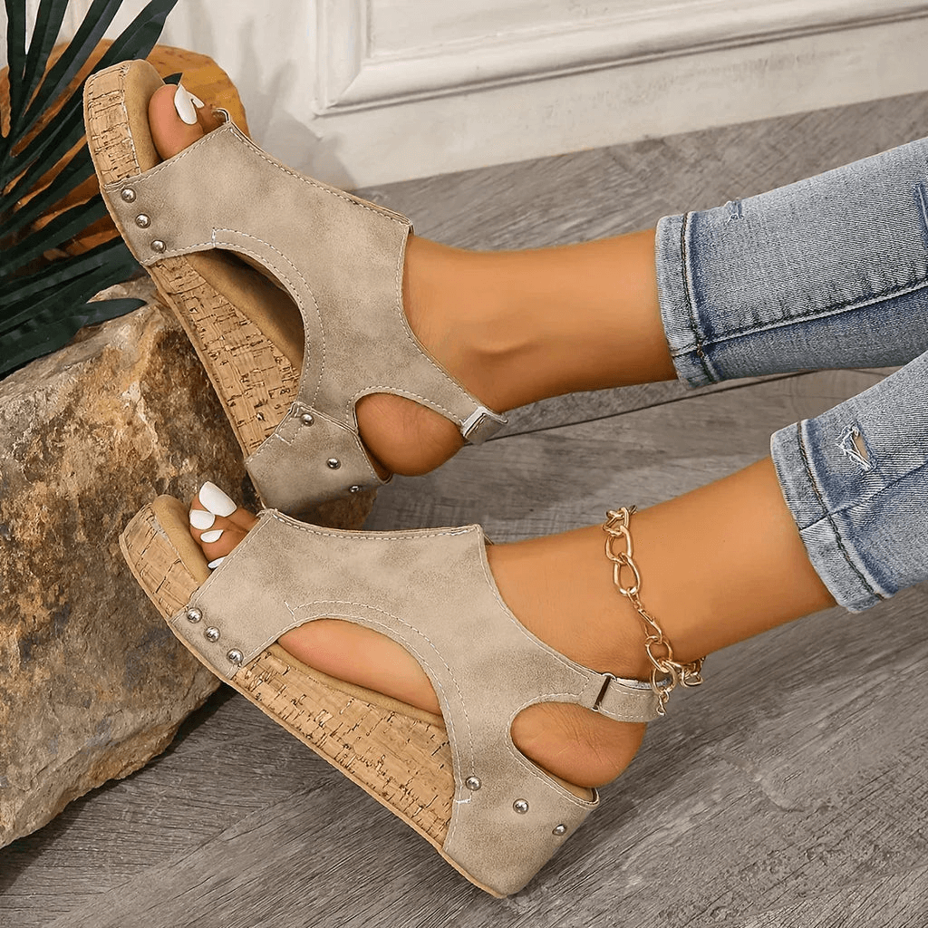 Elegante Keilsandaletten für Damen