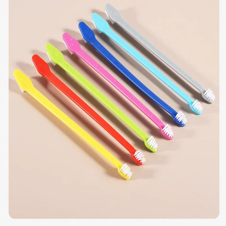 Ergonomic dual-head pet toothbrushes in a multi-pack, simplifying dog & cat dental cleaning