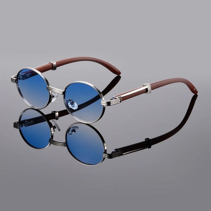 Fashionable unisex acetate sunglasses, polarized for glare protection & clear vision.