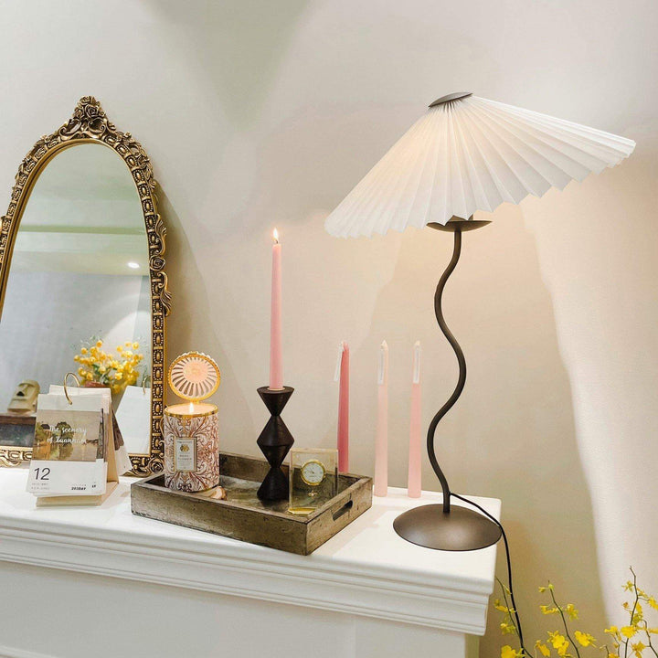 Designer Tischlampe Metall Modern Wellenförmig