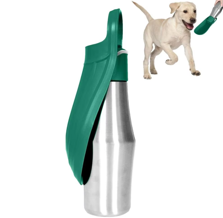 Edelstahl-Trinkflasche für Hunde mit integriertem faltbarem Napf, ideal für unterwegs, hygienisch und praktisch.
