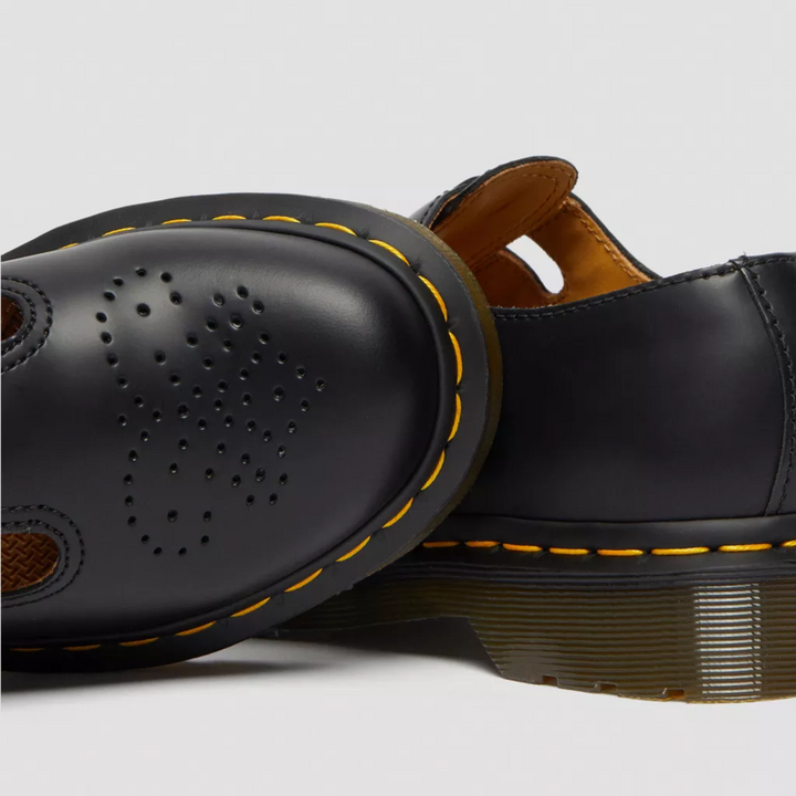 Women's round toe Mary Jane flats with double buckles; edgy, comfortable, and fashionable casual shoes.