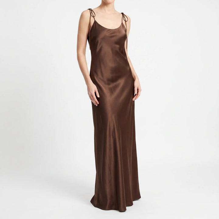 Sophisticated women's backless floor-length A-line dress, perfect as a long slip dress for evening events.