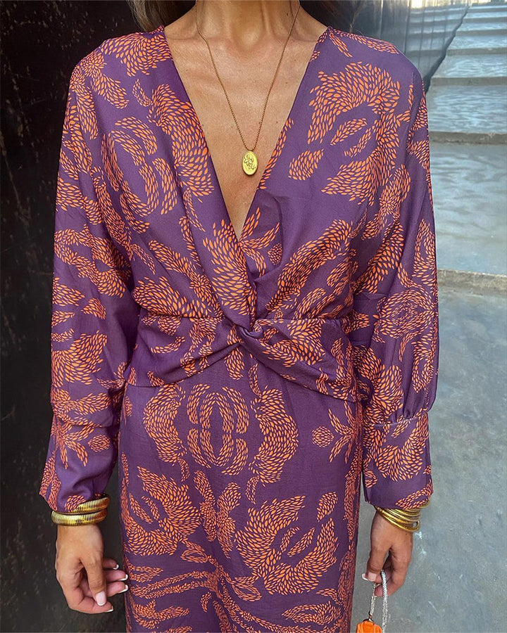 Versatile women's long knot dress, elegant and formal, perfect for evening events and special occasions.