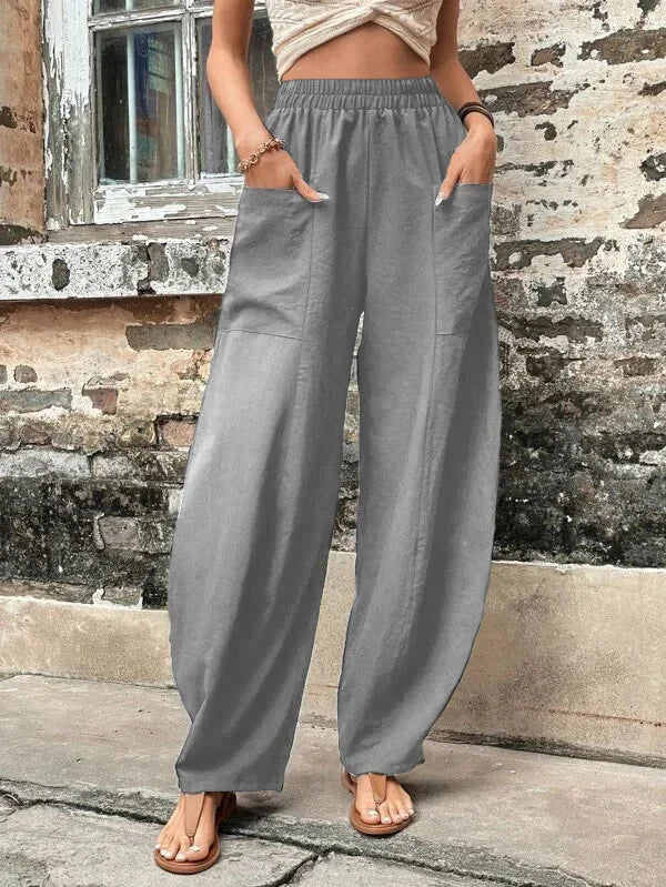 Elegante Damen Leinenhosen, aus hochwertigem Leinenstoff, in lockerer Passform mit elastischem Bund und praktischen Taschen.