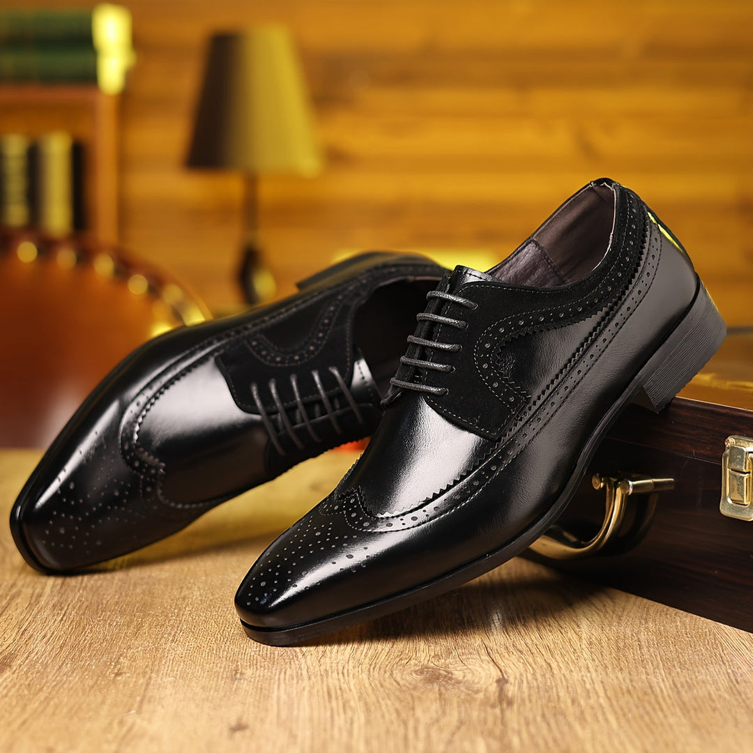 "Elegante Herren Lederschuhe, dunkelbraun, Business-Stil, mit gepolsterter Innensohle und rutschfester Sohle für Komfort."