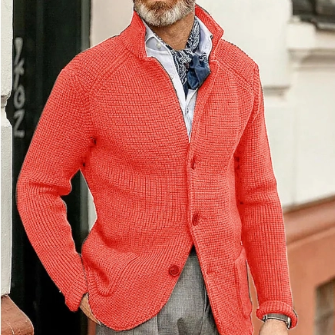 Elegante Herren-Strickjacke mit Knopfleiste, warm und vielseitig, ideal für kalte Tage. Perfekt für verschiedene Anlässe.
