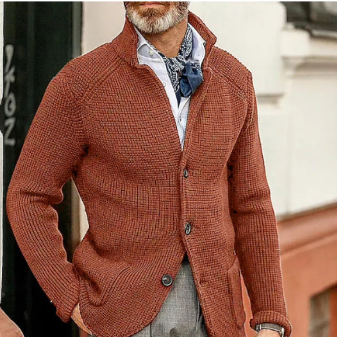 Elegante Herren-Strickjacke mit Knopfleiste, warm und vielseitig, ideal für kalte Tage. Perfekt für verschiedene Anlässe.
