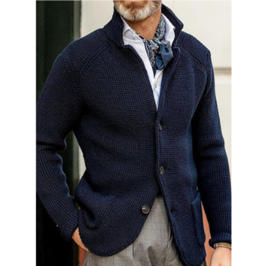 Elegante Herren-Strickjacke mit Knopfleiste, warm und vielseitig, ideal für kalte Tage. Perfekt für verschiedene Anlässe.
