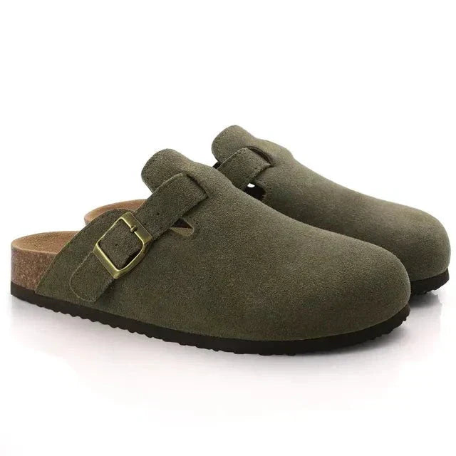 Elegante Herren Suede Slipper aus weichem Wildleder, klassisches Design, komfortabel, ideal für den anspruchsvollen Gentleman