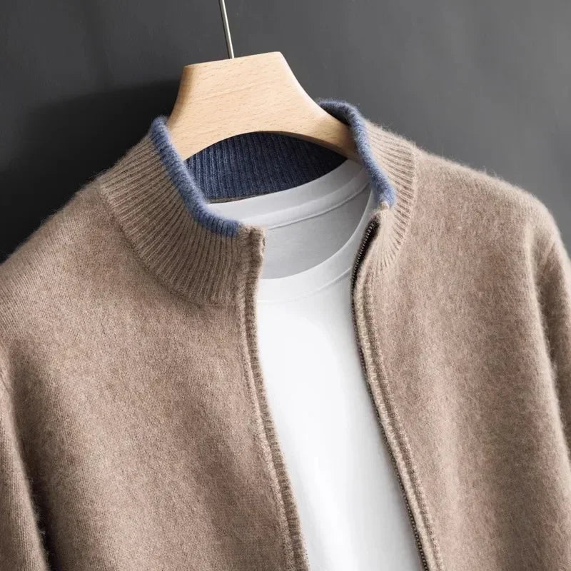 Elegante Herrenjacke aus weichem Cashmere mit Reißverschluss, ideal für kühle Tage, in zeitlosem Design für jede Gelegenheit.