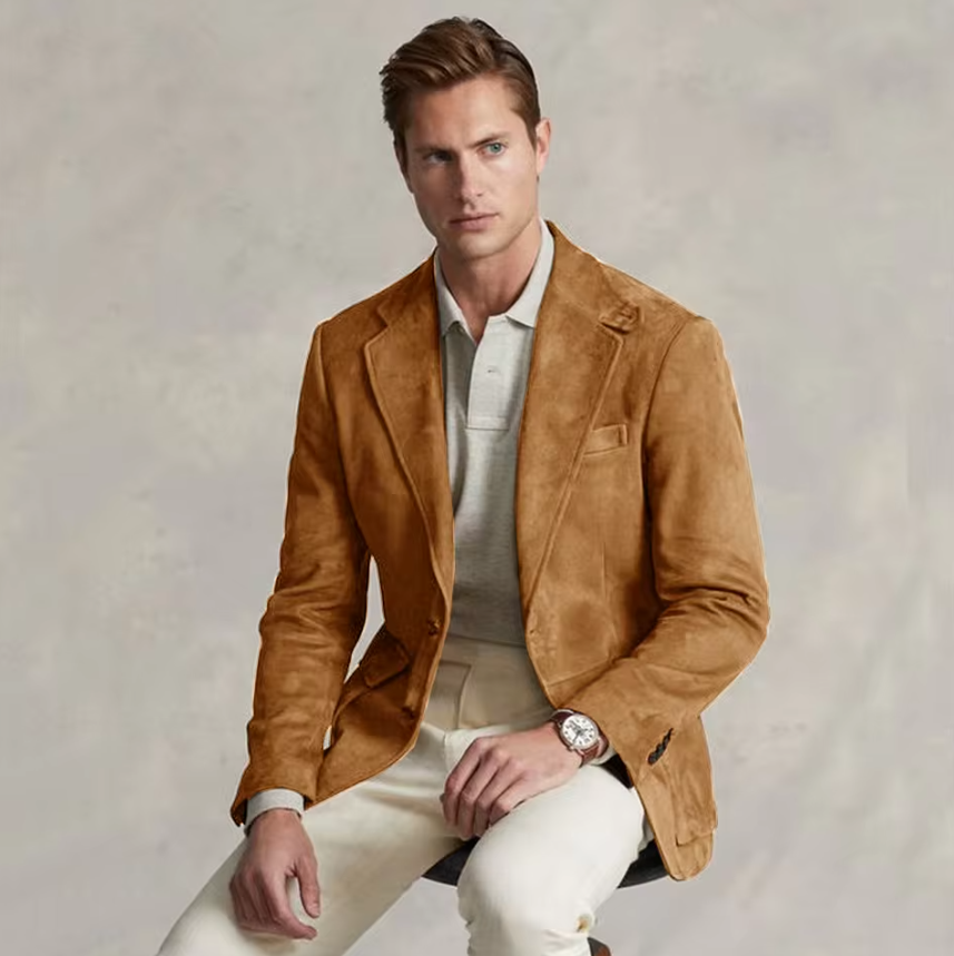 Eleganter brauner Herrenblazer, zeitloses Business-Design, hochwertige Verarbeitung und vielseitig kombinierbar für Herren.