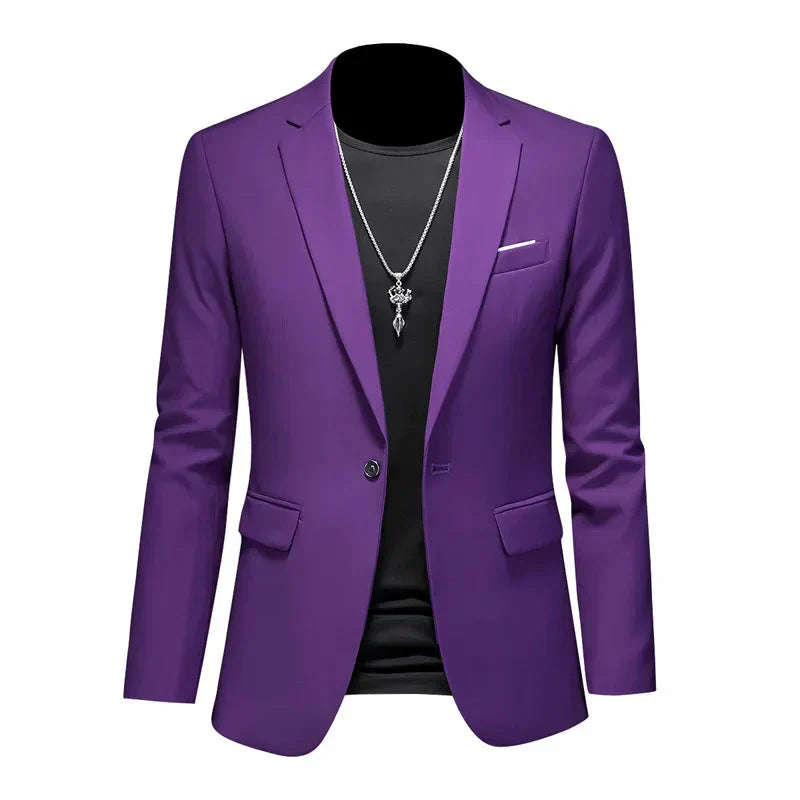 Eleganter Herren Blazer in Burgundisch, stilvoller Schnitt, ideal für Büro und Freizeit, zeitloses Design für Männer.