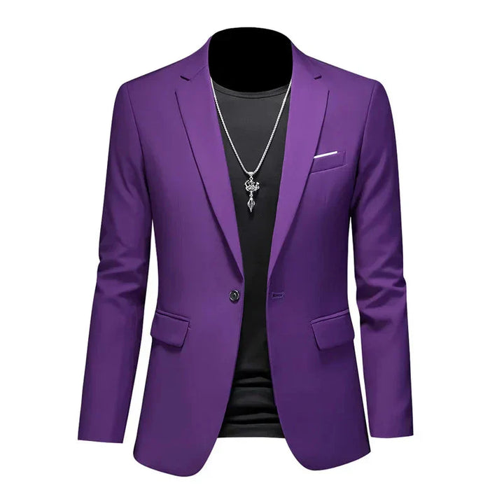 Eleganter Herren Blazer in Burgundisch, stilvoller Schnitt, ideal für Büro und Freizeit, zeitloses Design für Männer.