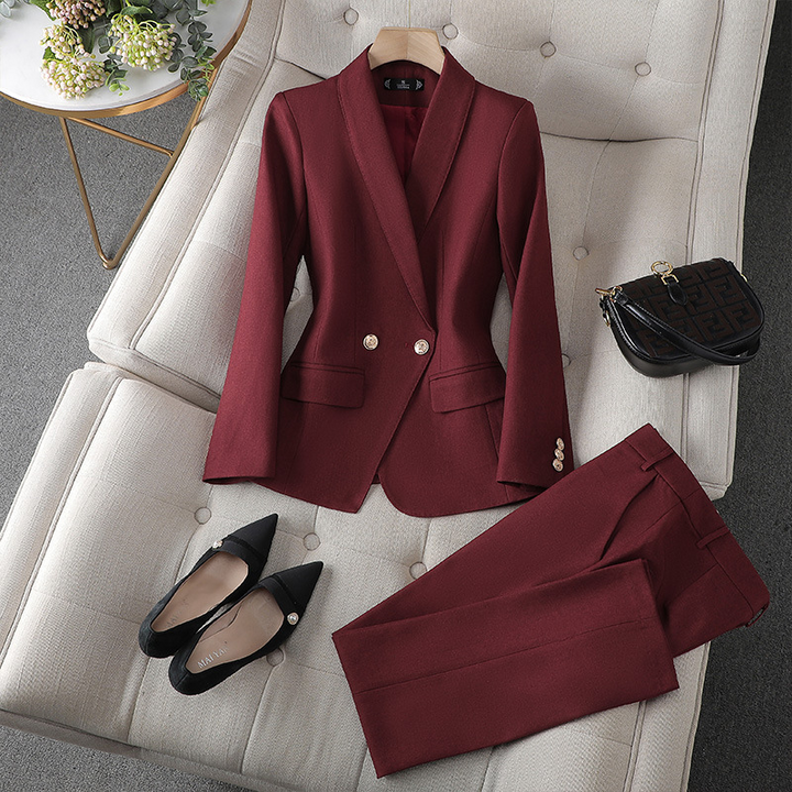 Elegantes Damen Blazer & Hosen Set in Schwarz, Burgunderrot oder Goldorange mit perfektem Schnitt und stilvollem Design.