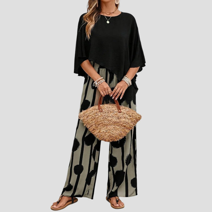 "Elegantes Damen-Set mit asymmetrischem Top und bedruckter Hose, modernes Muster, schmeichelhafter Schnitt, vielseitig tragba