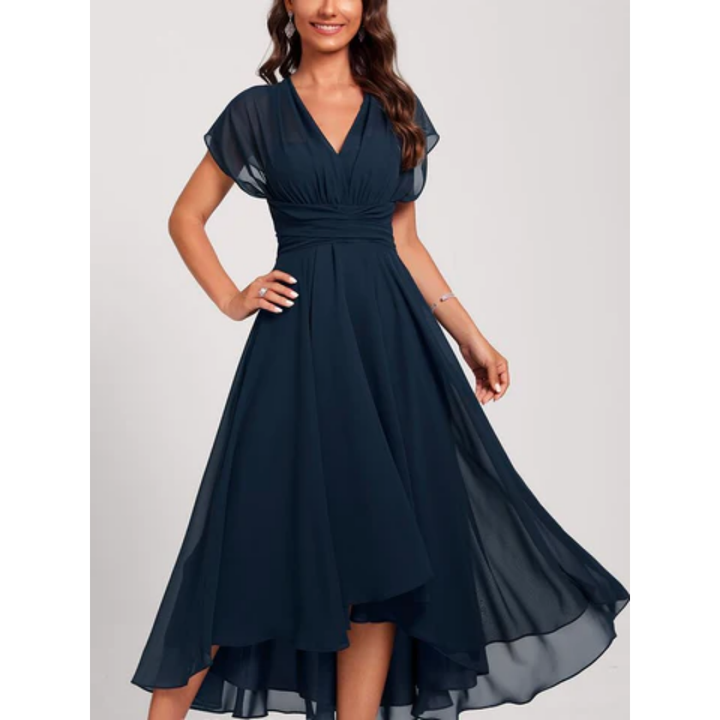 "Elegantes marineblaues Damen-Midi-Kleid mit V-Ausschnitt und fließendem Rock, perfekt für besondere Anlässe."