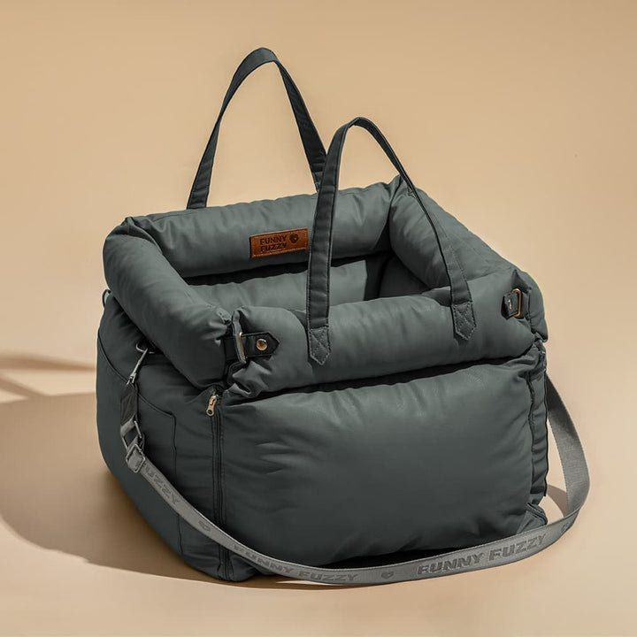Dog car seat in faux leather, elevated design for clear views and enhanced pet travel safety