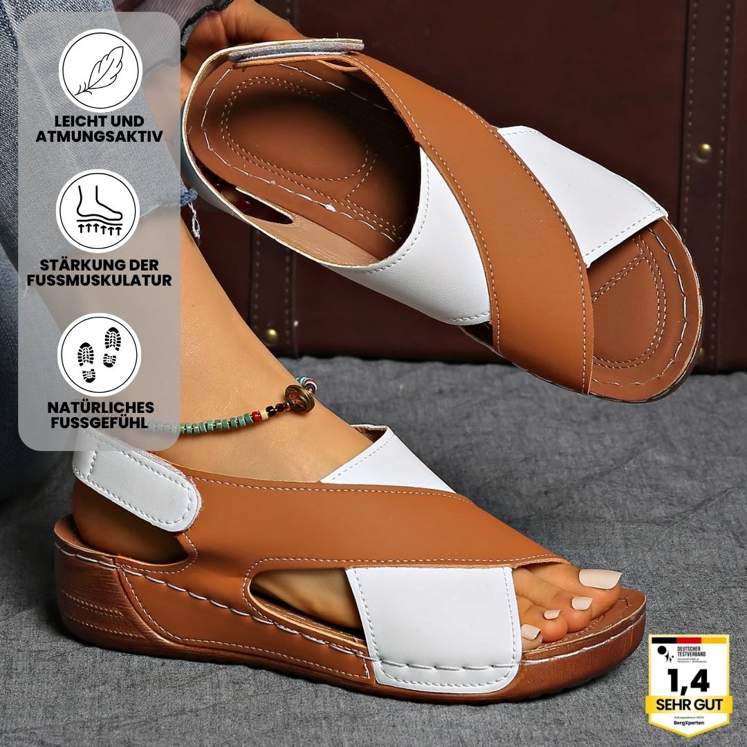 Ergonomische Sandalen für Damen in Blau, mit rutschfester Sohle und bequemem Sitz, ideal für ganztägigen Komfort.