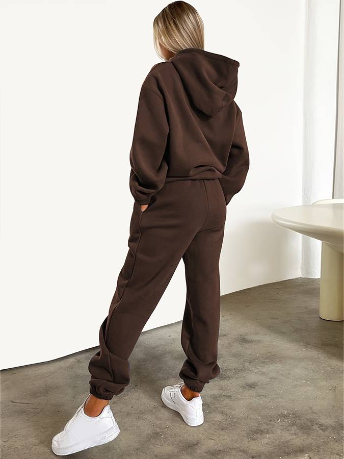 Jogginghose und Hoodie Set