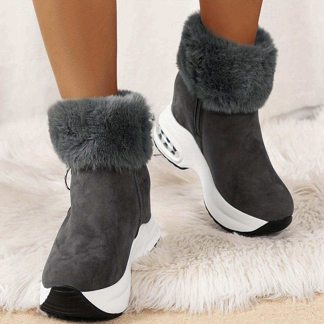 Modische Stiefel für Damen