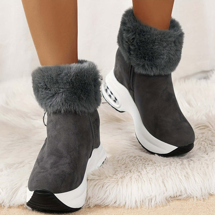 Modische Stiefel für Damen