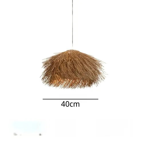 "Handgefertigte Rattan-Pendelleuchte im Vintage-Stil, mit schwarzem Eisen-Baldachin, für Wohnzimmer oder Esstisch."