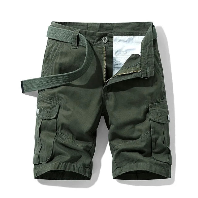 Herren Cargo-Shorts aus robuster Baumwolle, khaki, mit mehreren praktischen Taschen für Outdoor und Alltag.