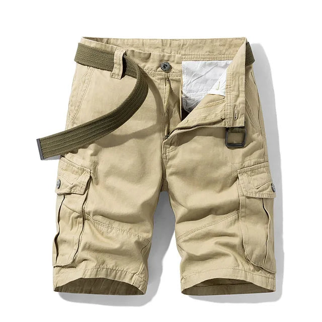 Herren Cargo-Shorts aus robuster Baumwolle, khaki, mit mehreren praktischen Taschen für Outdoor und Alltag.