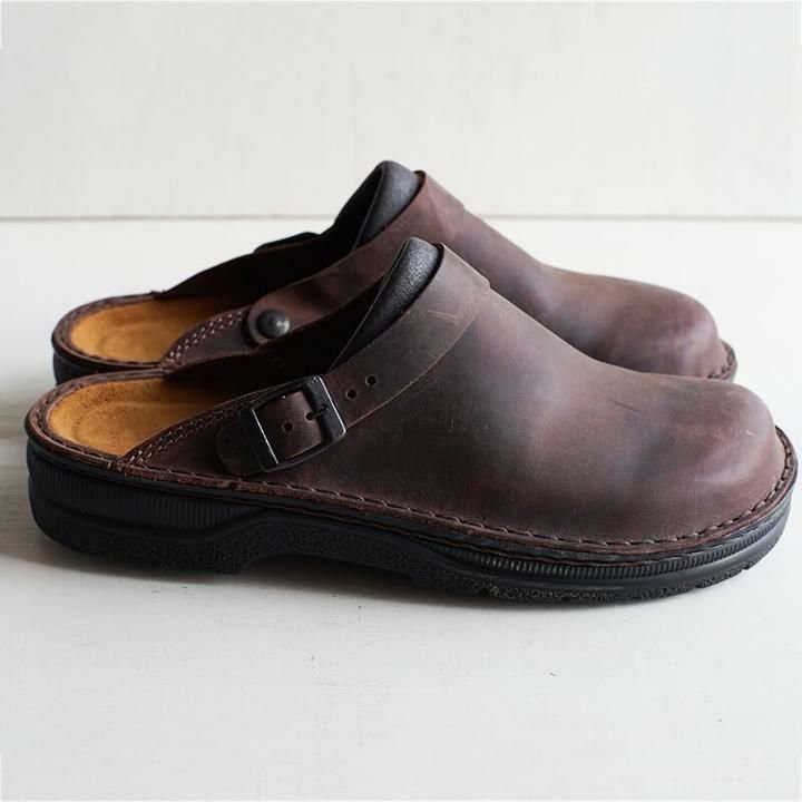 Herren-Lederslipper, orthopädisch, braunes Premium-Leder, ergonomisches Design, komfortable Passform, für gesunde Füße.