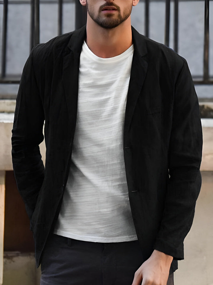 "Herren Leinen-Sakko, elegant, zeitlos, vielseitig, mit feinen Linien und Taschen, leicht und atmungsaktiv."