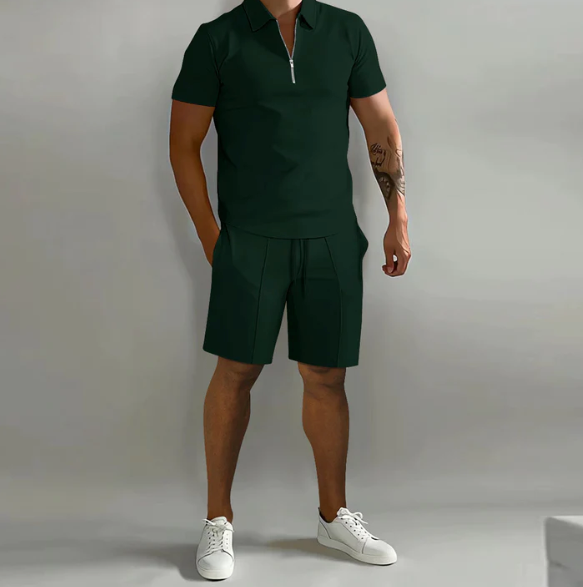 Herren-Sommer-Set mit kurzärmeligem Oberteil und Shorts, feuchtigkeitsregulierend und vielseitig, ideal für warme Tage.