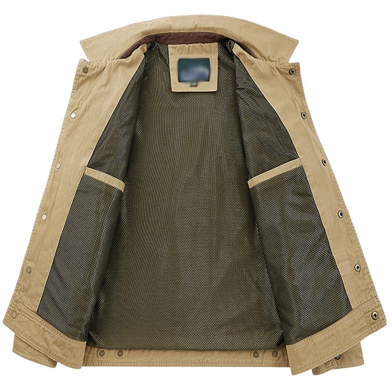 "Herren Vintage-Cargo-Jacke in Khaki mit großen Taschen und tailliertem Schnitt; perfekt für legere Anlässe."